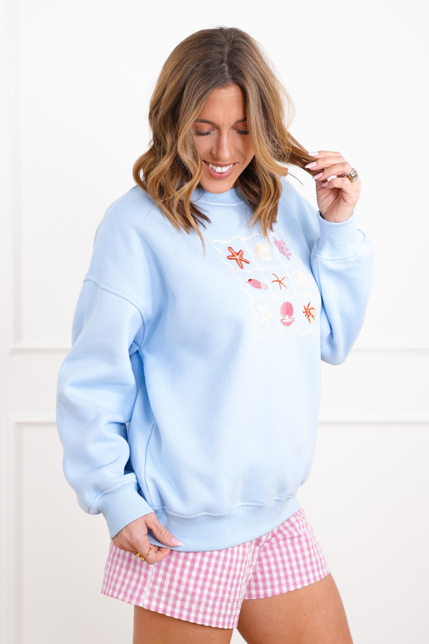 Embroidered Sea Shells Long Sleeve Pullover Sweatshirts