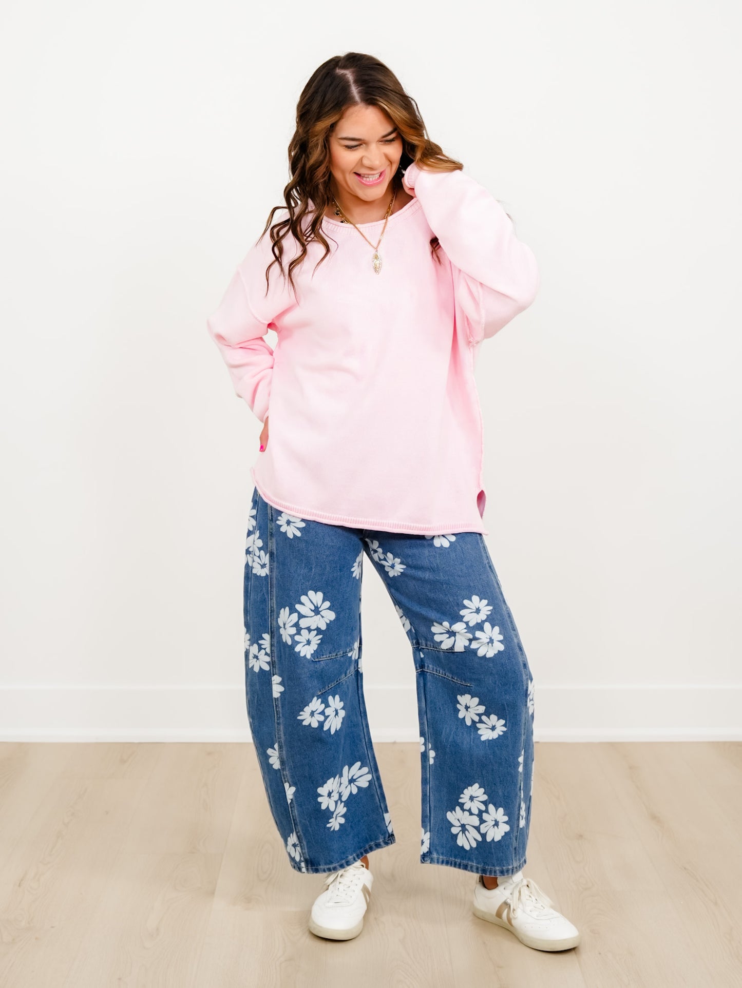 Knit Long Sleeve Round Neck Top with Reverse Seams