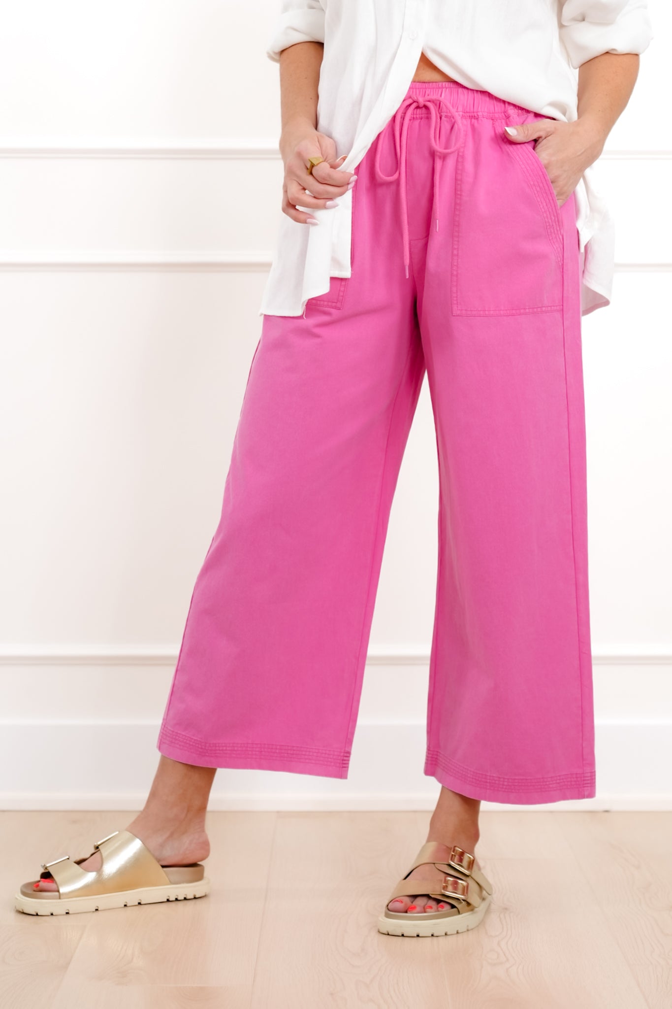 Plus/Reg Acid Wash Elastic Waist Wide Leg Pants