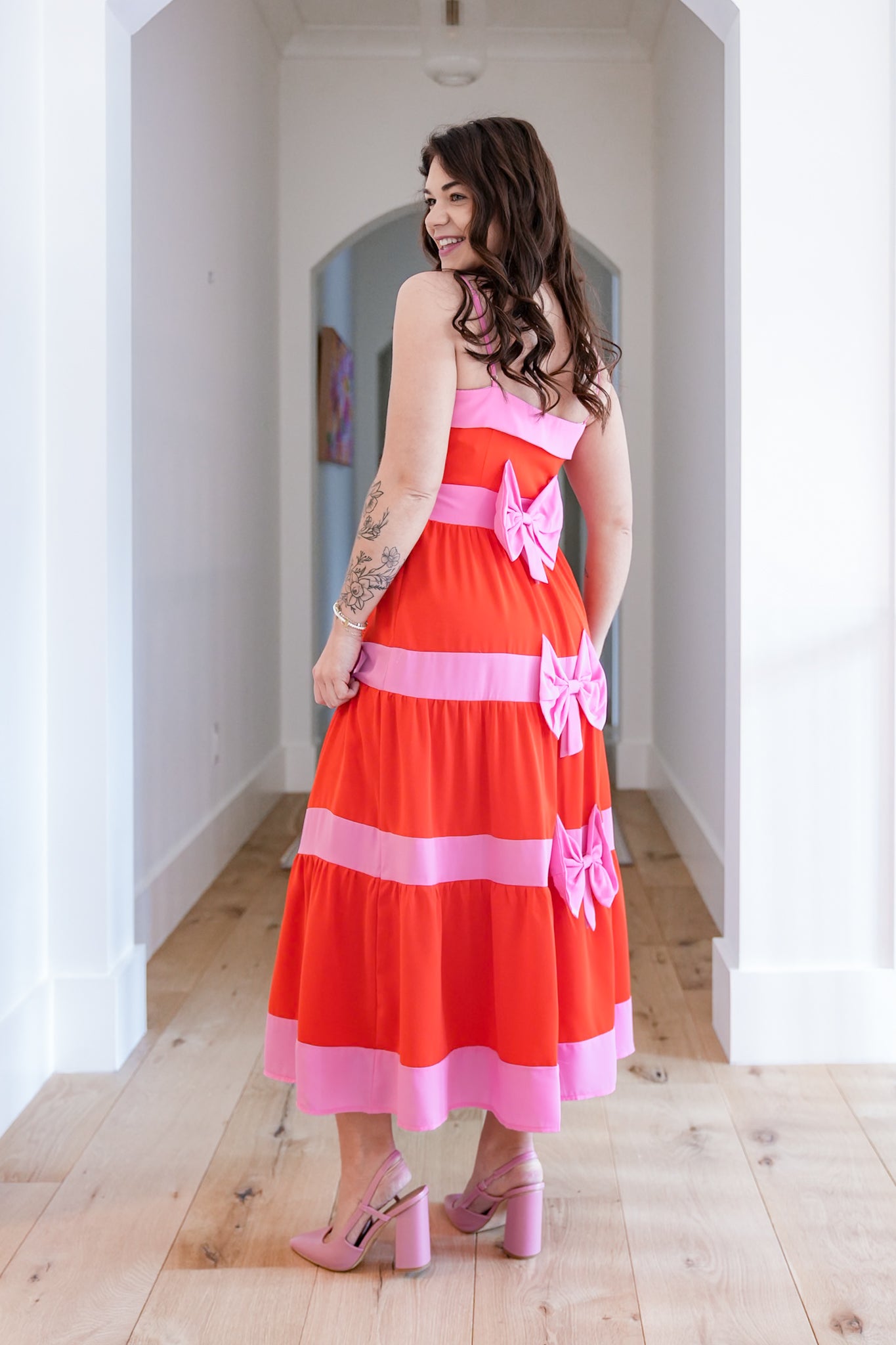 Color Block Sleeveless Midi Dress