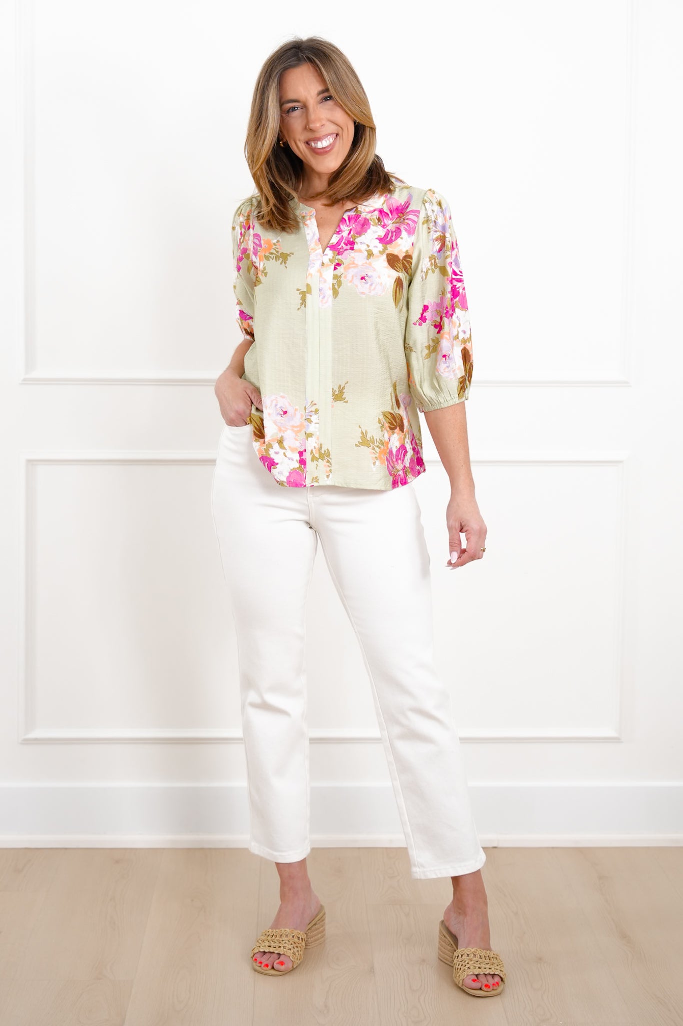 Plus/Reg Floral Print Half Sleeve Split Neck Top