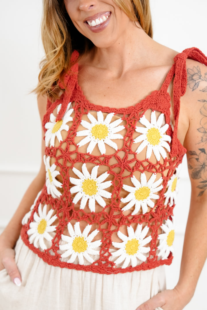 Sleeveless Daisy Crochet Round Neck Top