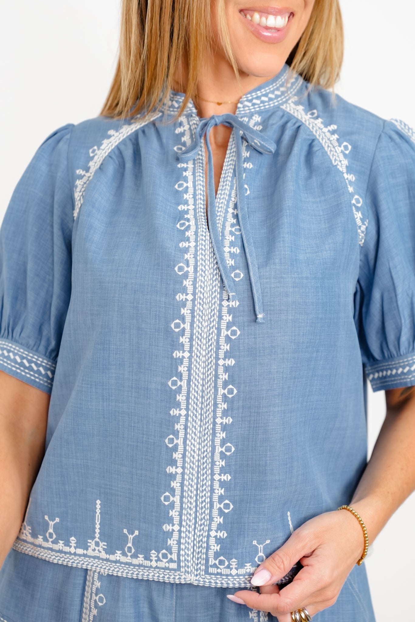 Short Sleeve Embroidered Puff Sleeve Top