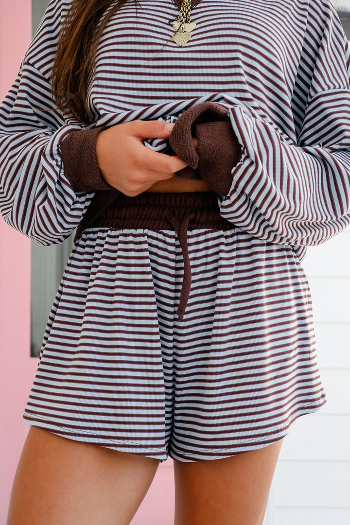 Stripe Print Elastic Waist Shorts