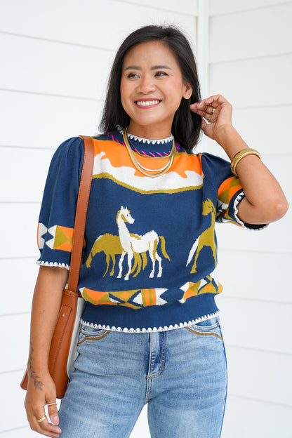 Short Sleeve Pullover Sweater with Horse Detail