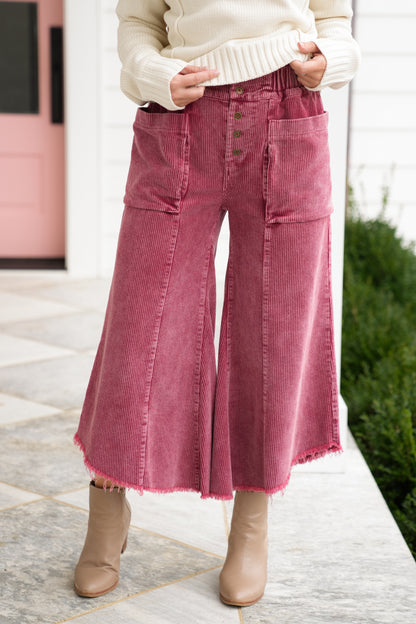 Mineral Wash Cropped Fray Hem Pants