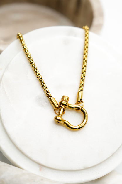 Chansutt Pearls Locket Necklace