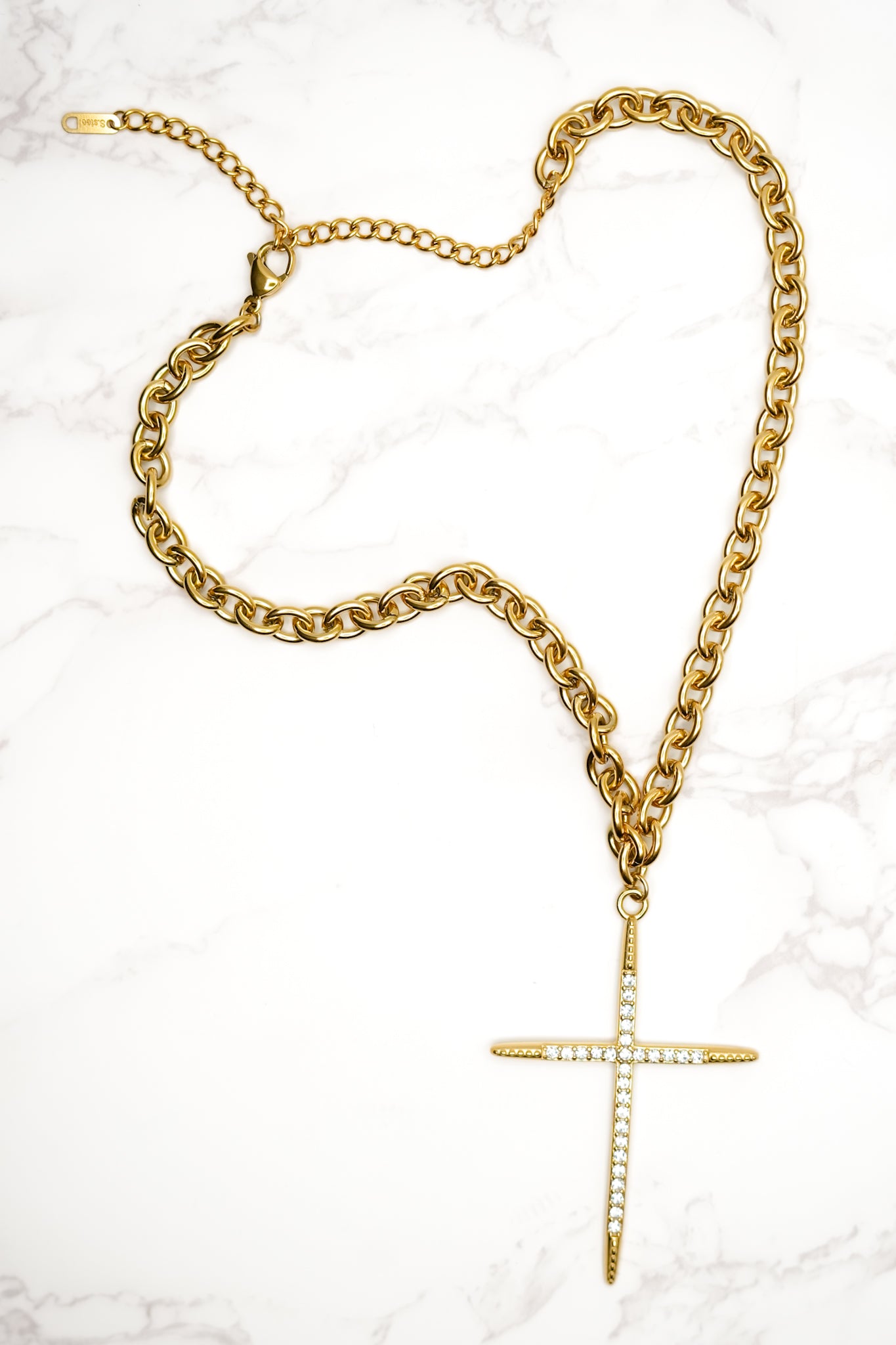 Chansutt Pearls Luxe Cross Necklace