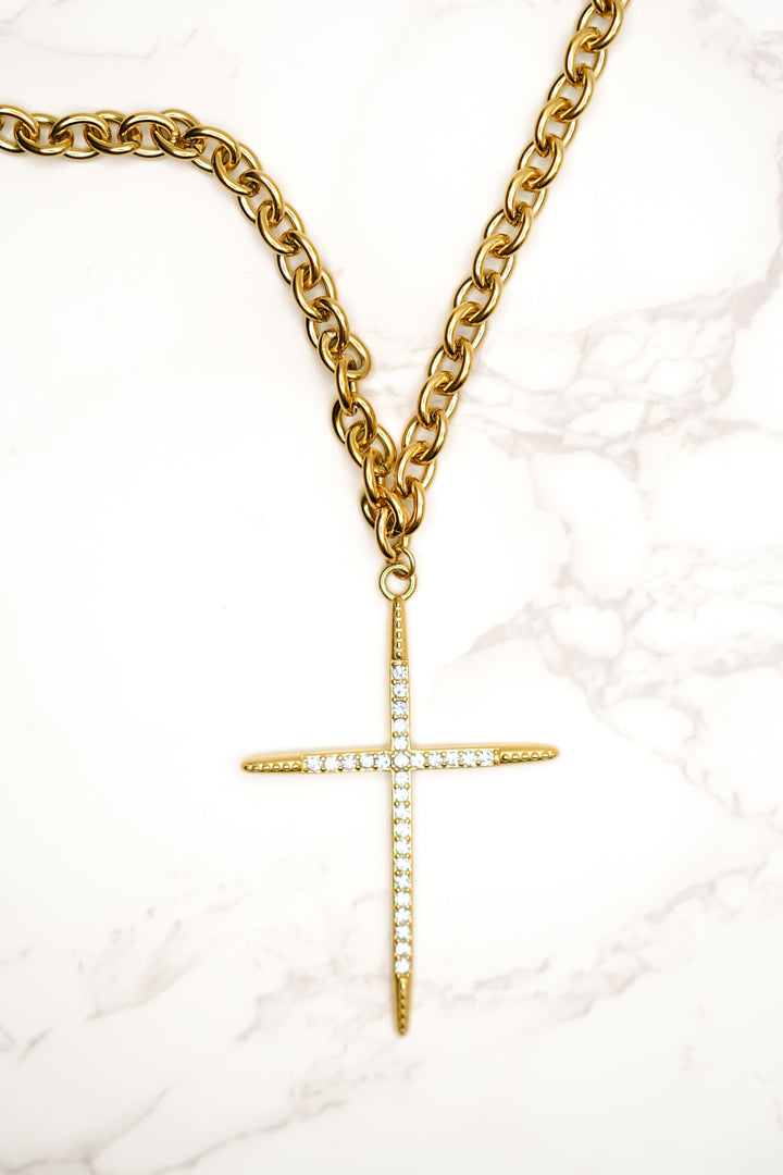 Chansutt Pearls Luxe Cross Necklace
