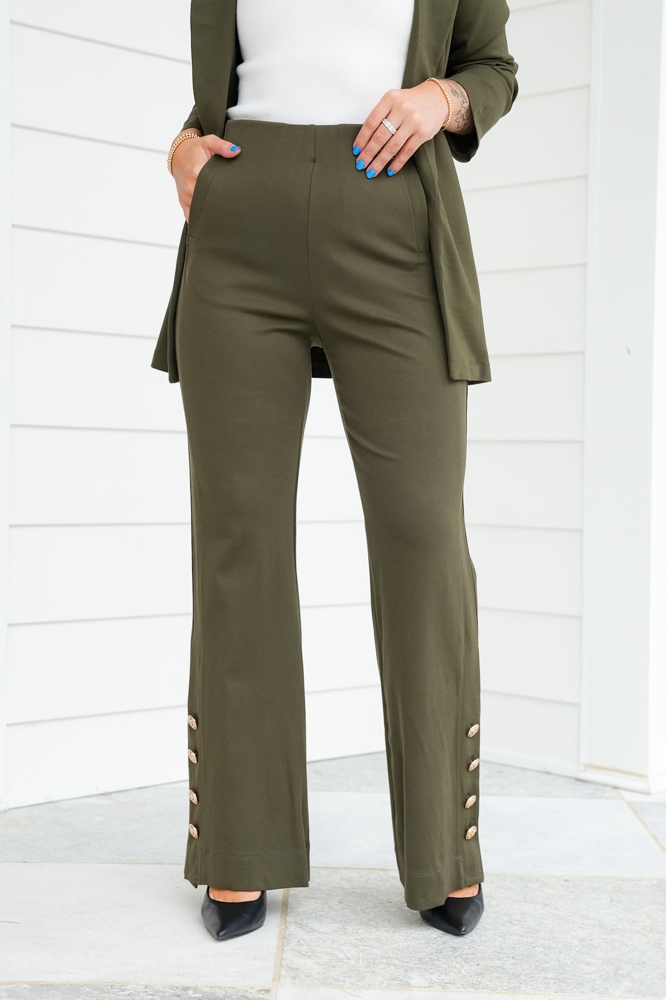 Door Buster! Plus/Reg Magic Stretch Pull-On Pants with Button Detail