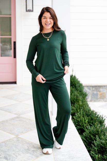 Plus/Reg Solid Long Sleeve Crew Neck Top