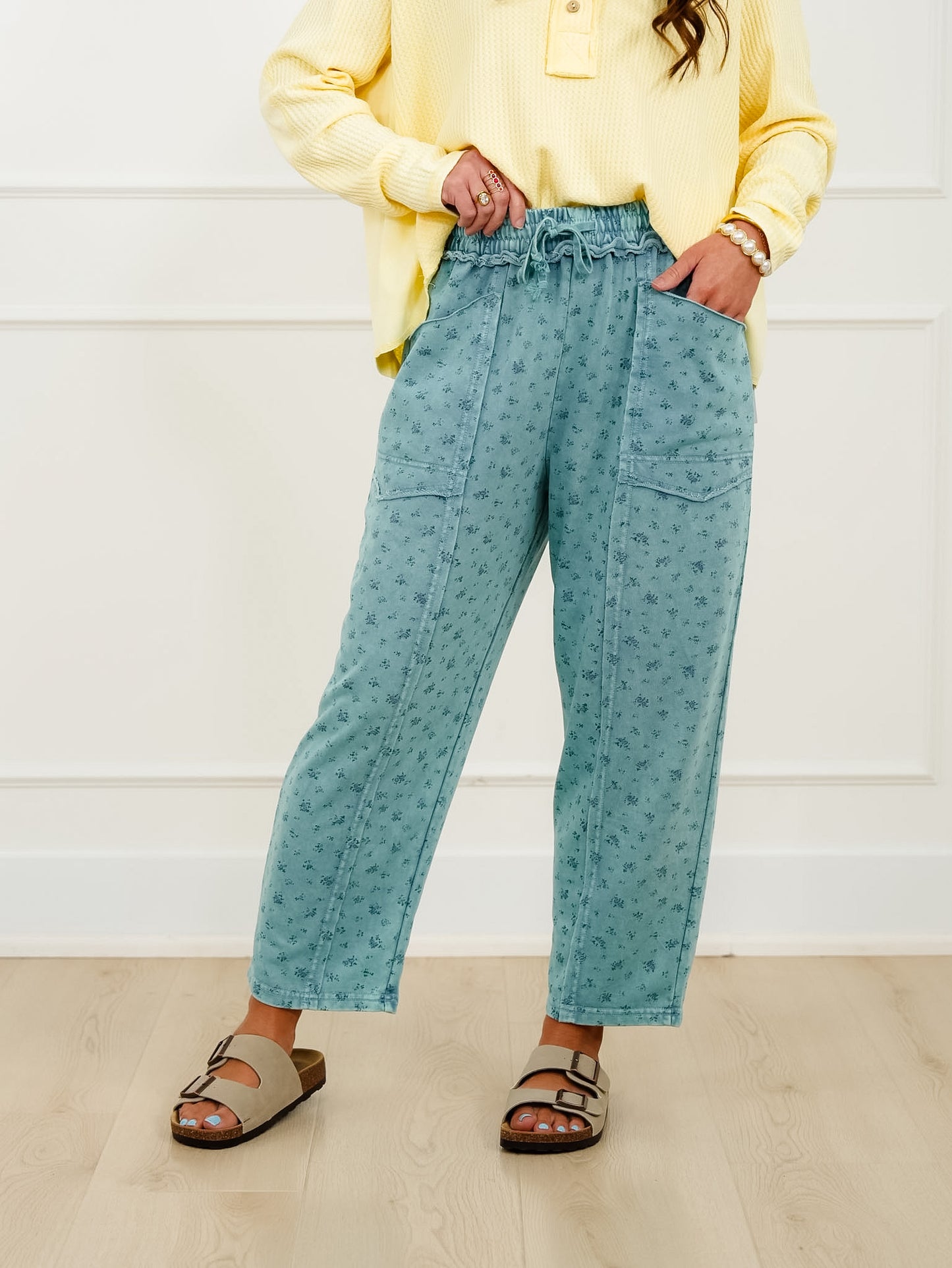 Mineral Wash Floral Print Elastic Waist Knit Pants