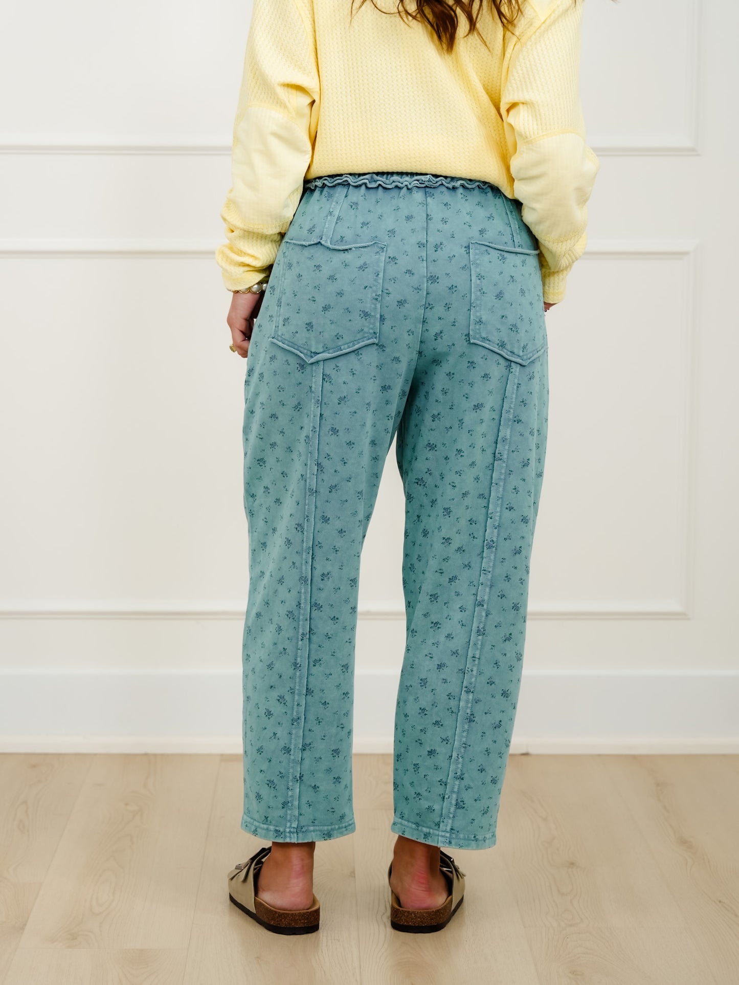 Mineral Wash Floral Print Elastic Waist Knit Pants