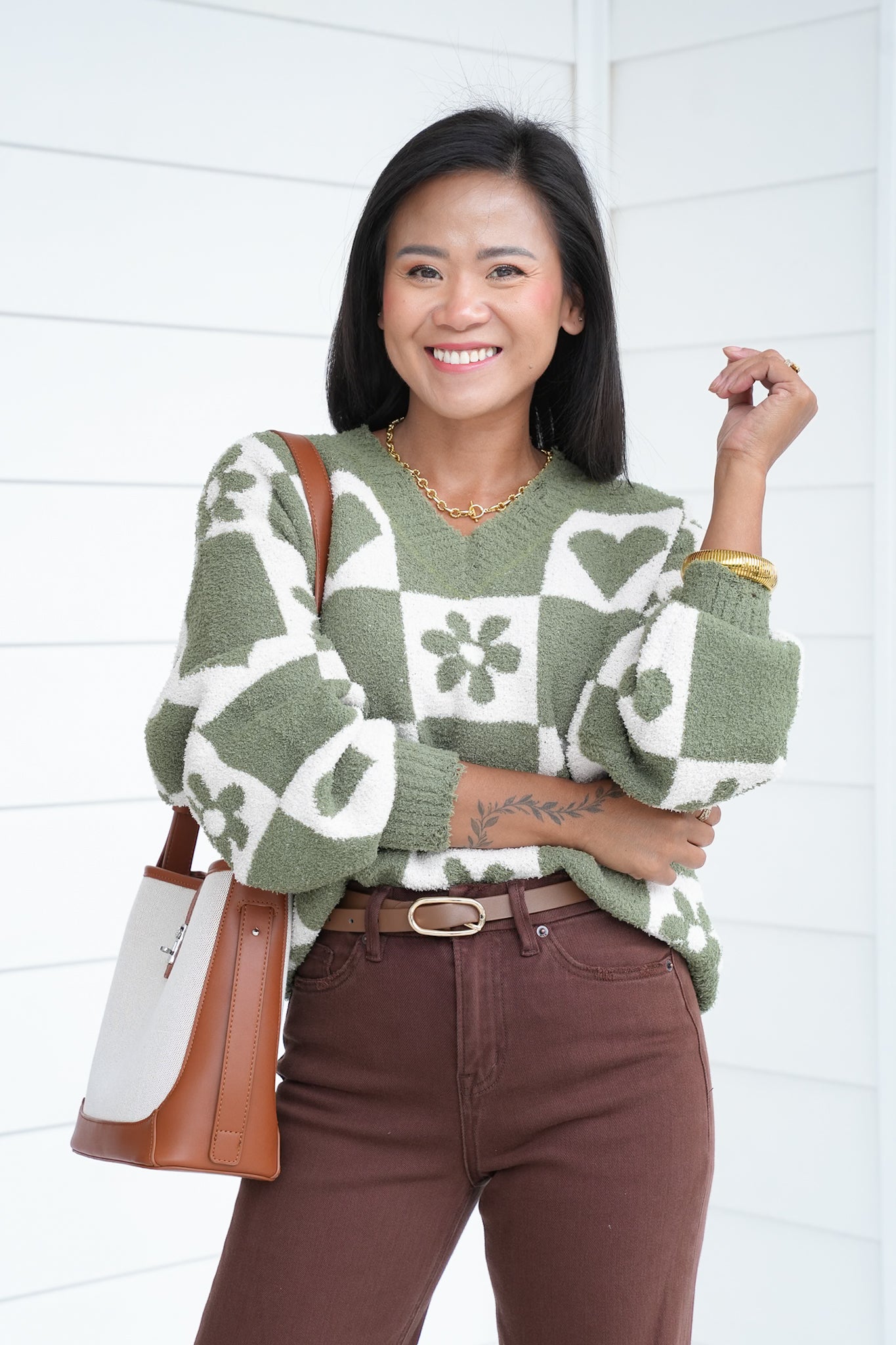 POL Long Sleeve V Neck Pullover Sweater Top