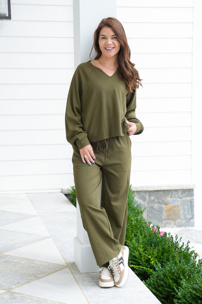 Solid Long Sleeve V Neck Top and Pants Set