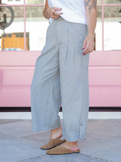 Stripe Wide Leg Pants With Pockets
