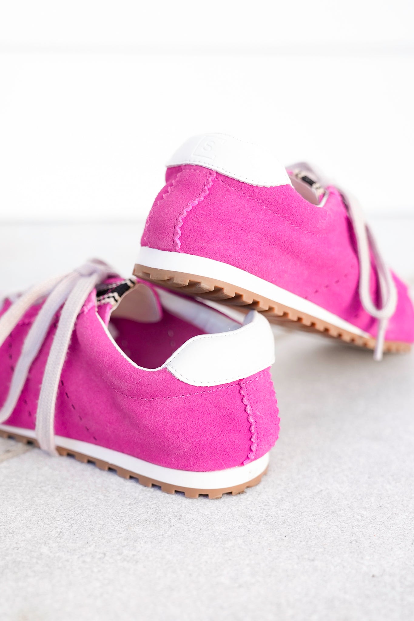 Shu Shop Retro Low-Top Suede Sneakers