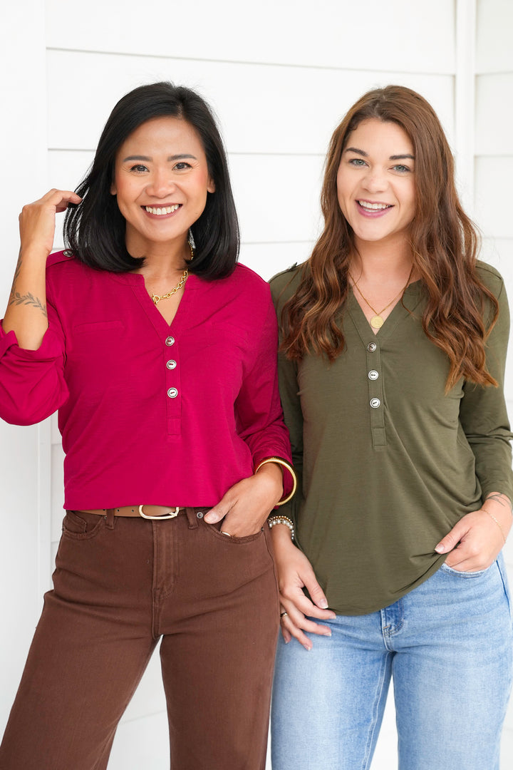 Door Buster! Plus/Reg Solid 3/4 Sleeve Button Up Tunic Top