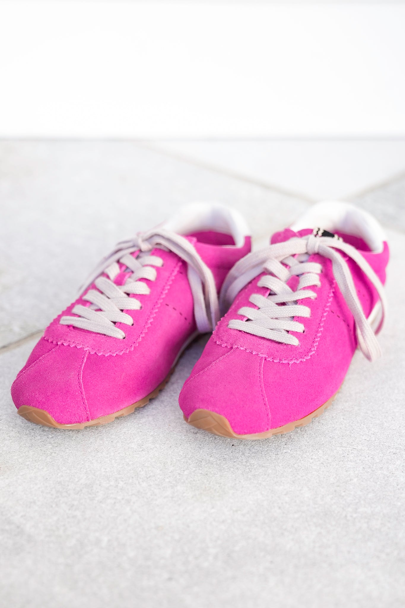 Shu Shop Retro Low-Top Suede Sneakers