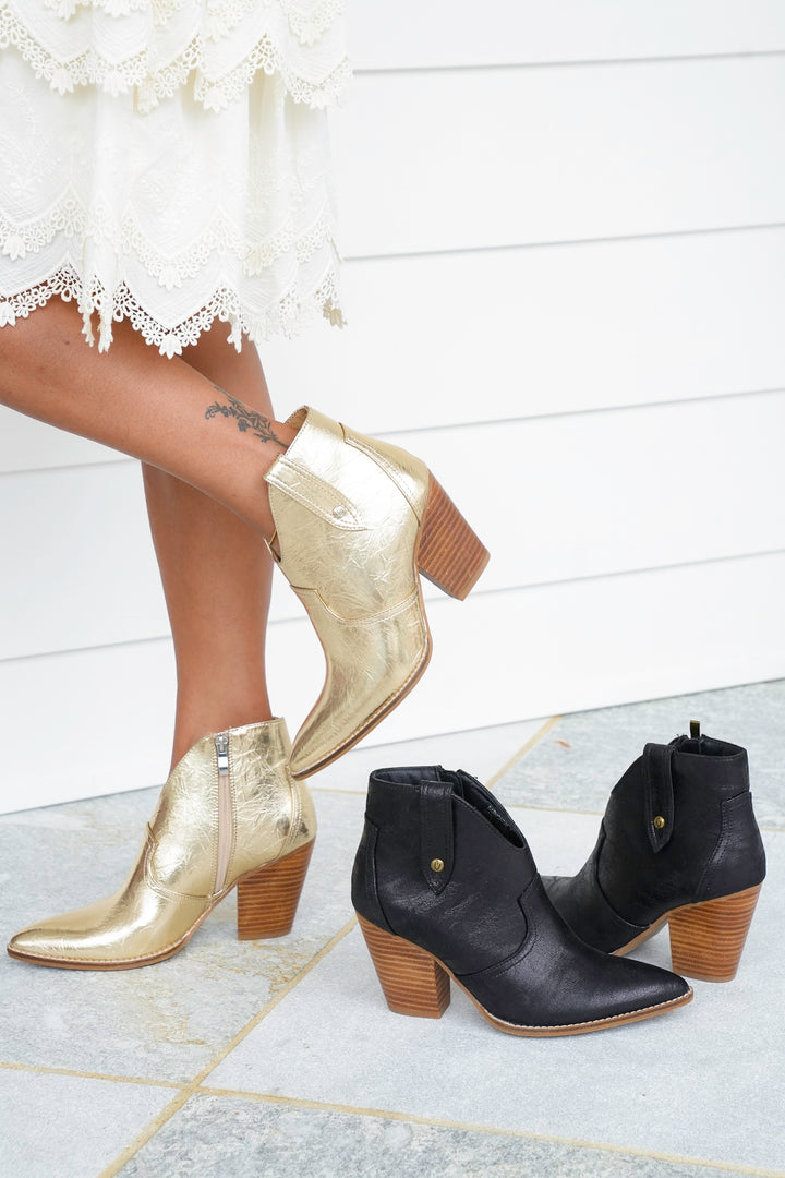 Corky's "Bar Hoppin" Western Side Pull Tab Stacked Heel Bootie