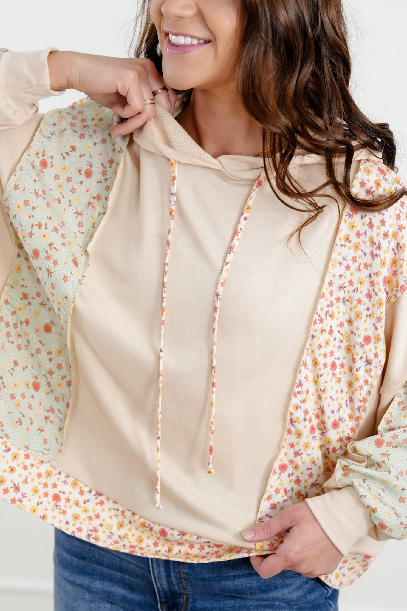 Plus/Reg Color Block Long Sleeve Hooded Top