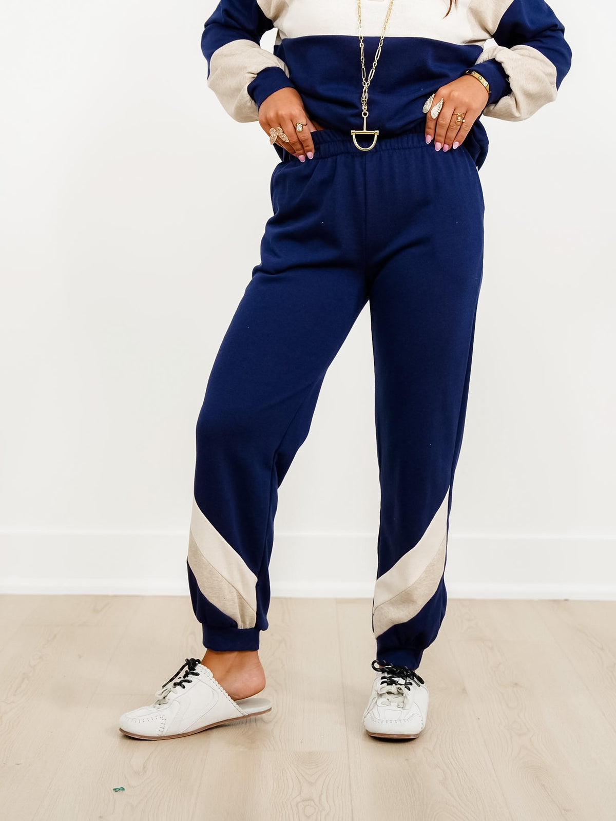 Plus/Reg Color Block Long Sleeve Pullover and Sweatpants Set