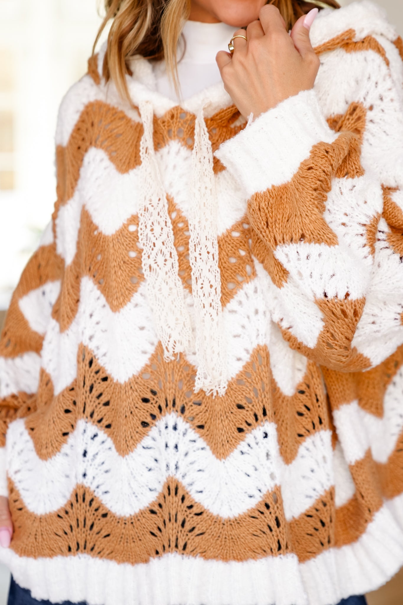 POL Chevon Print Long Sleeve Hoodie Sweater Top