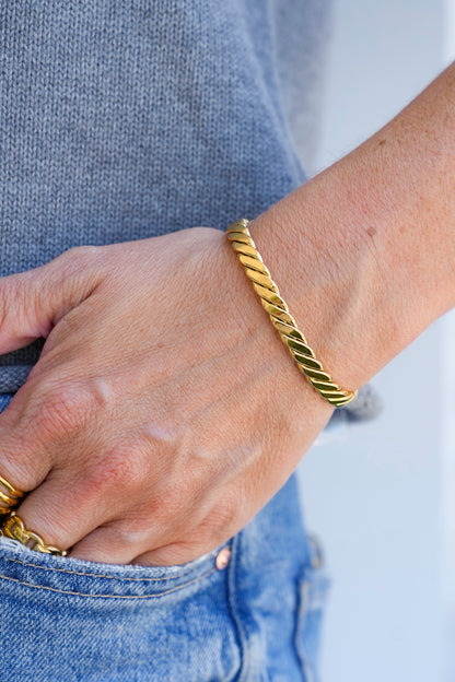 Raising Surfers The Thicc Braid Cuff Bracelet