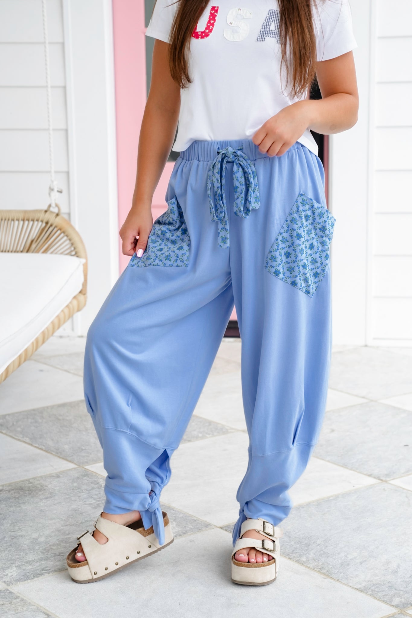 Elastic Waist Knit Joggers with Floral Detail
