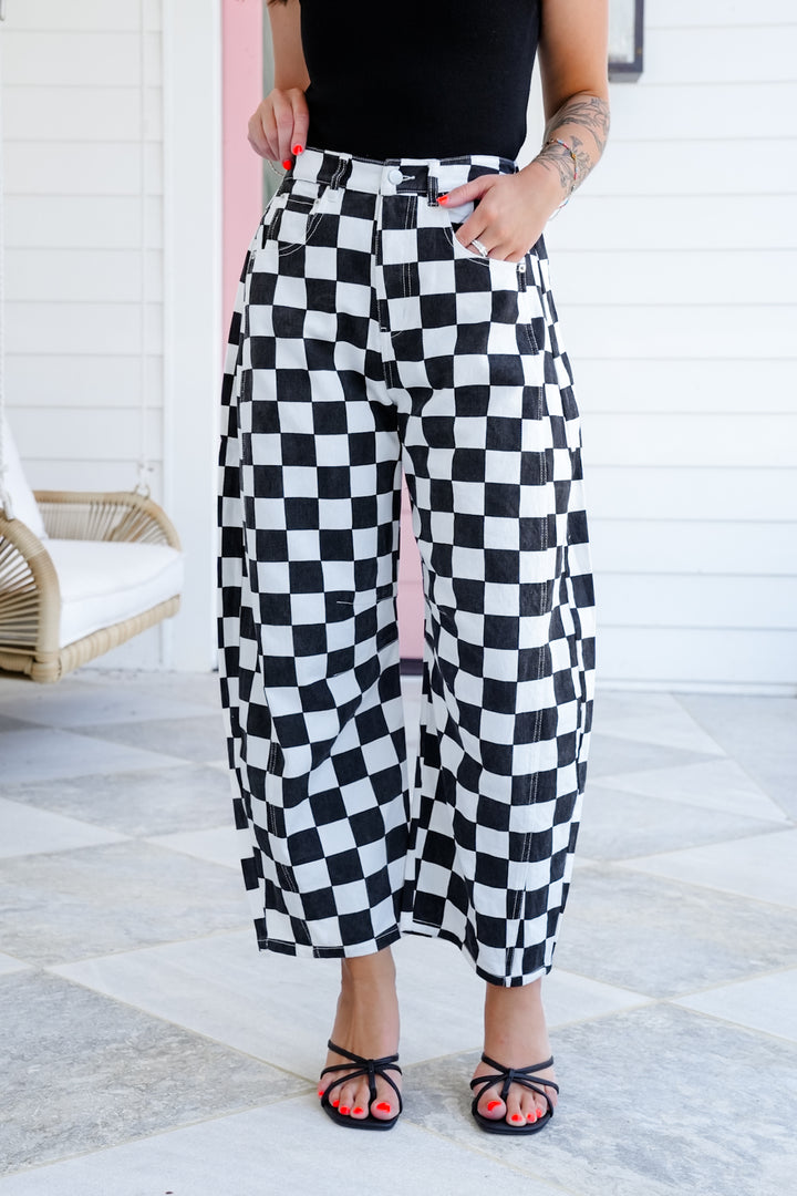 Plus/Reg Checkered Print Barrel Pants