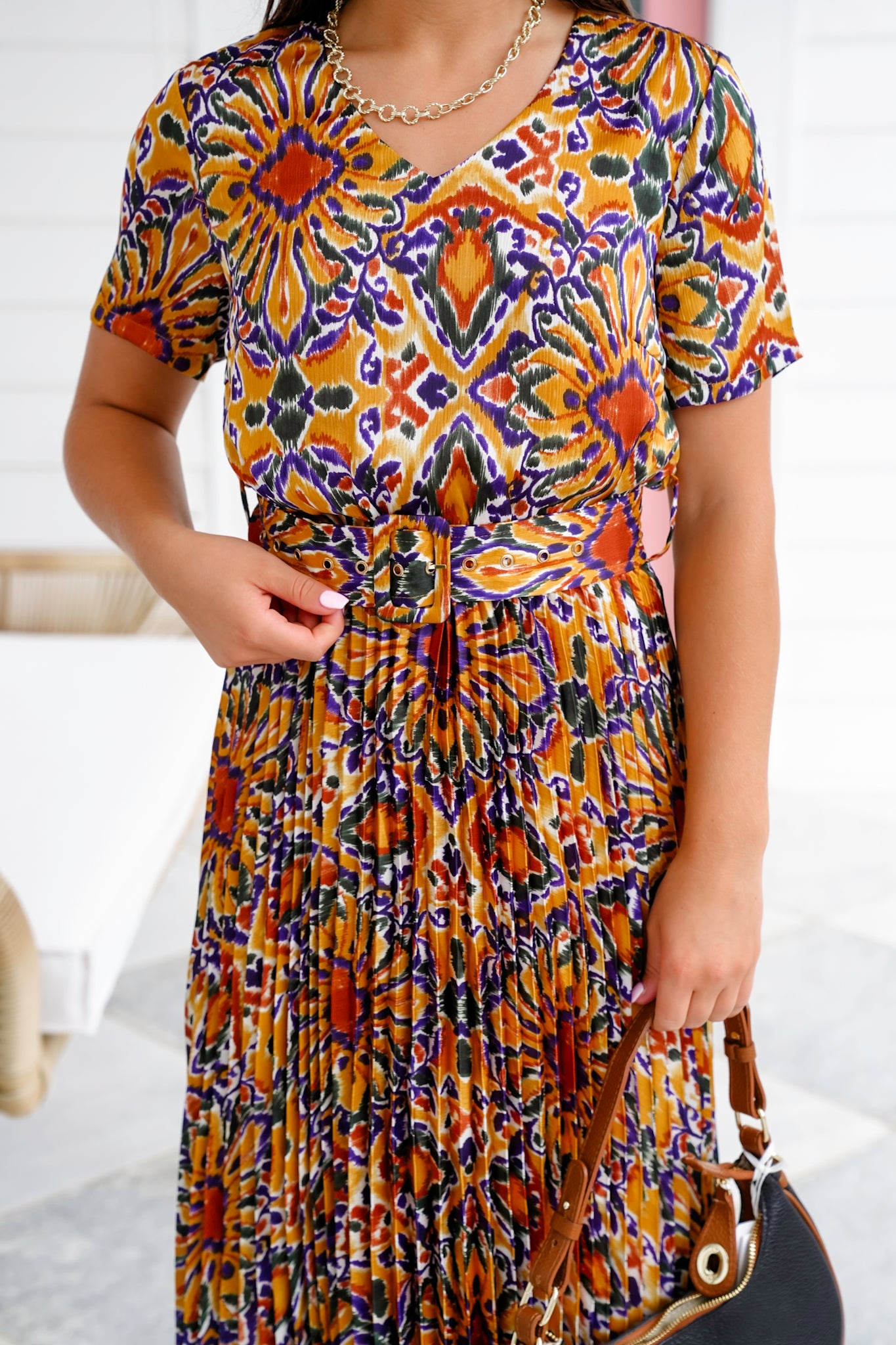 Abstract Print Short Sleeve Midi Dress With Pleated Skirt Detail