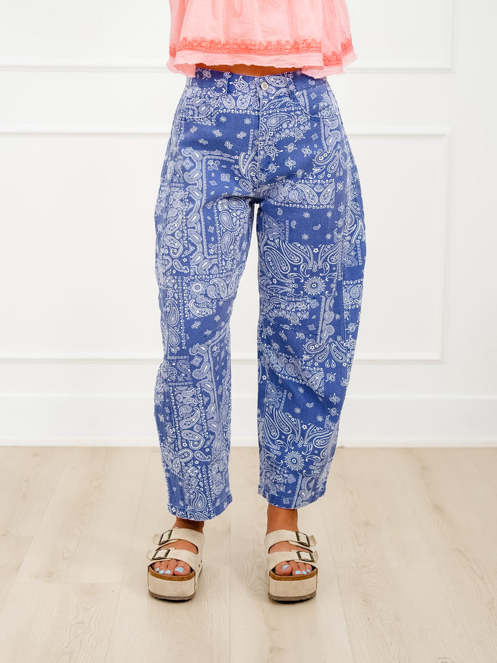 Plus/Reg Blue Bandana Print Barrel Pants