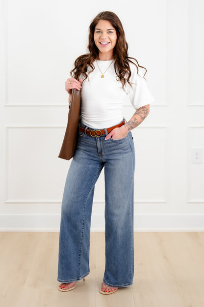 Short Sleeve Round Neck One Sided Ruched Knit Top