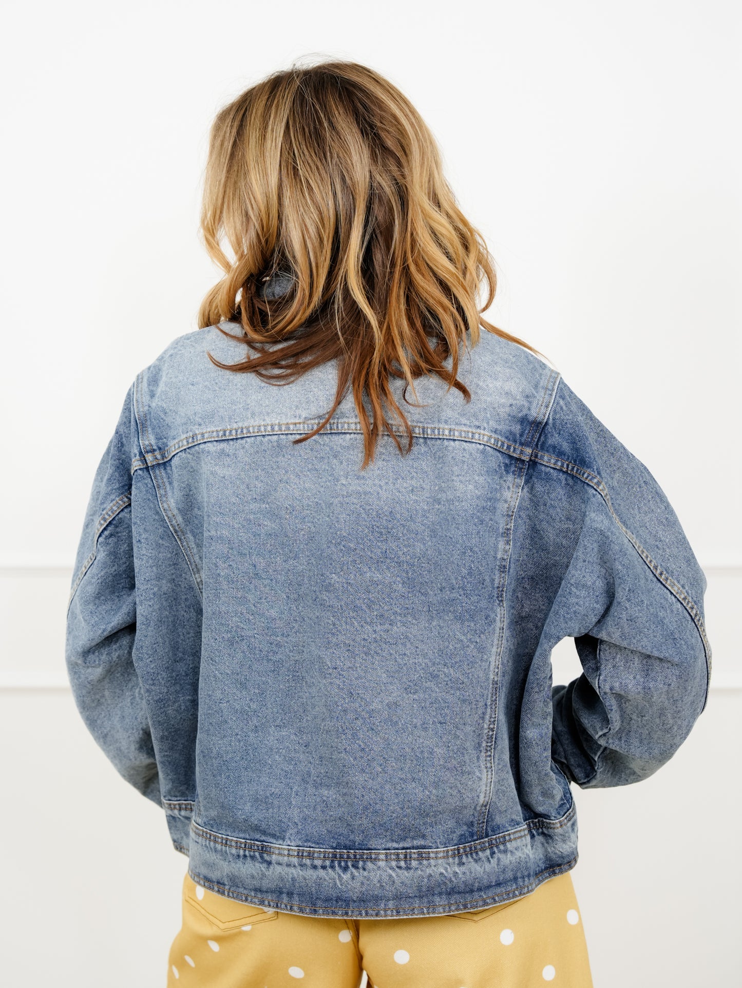 Restock! Veveret Medium Wash Long Sleeve Jacket with Big Pocket Detail