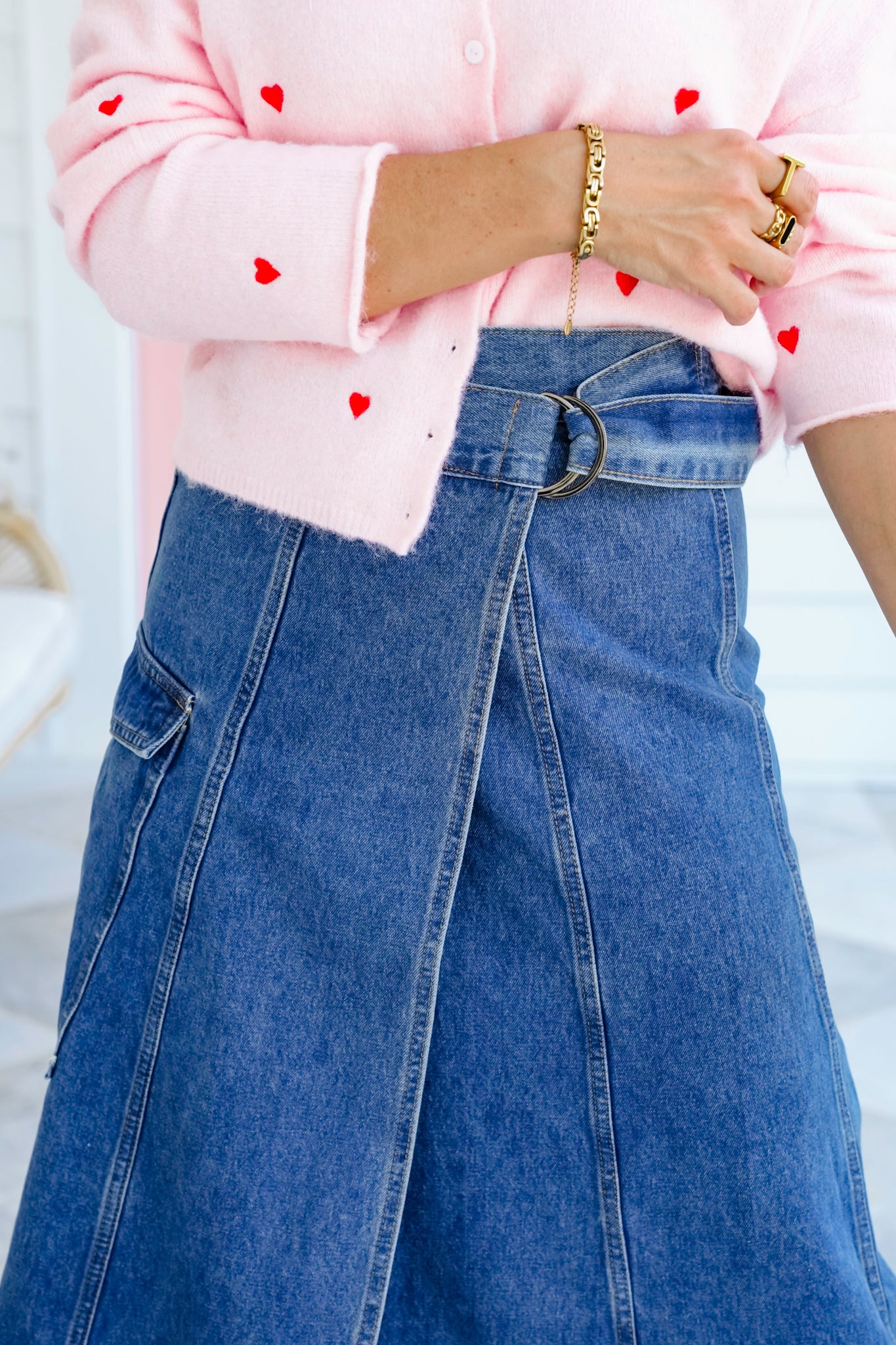 Veveret Medium Wash Wrap Midi Skirt with Cargo Pocket