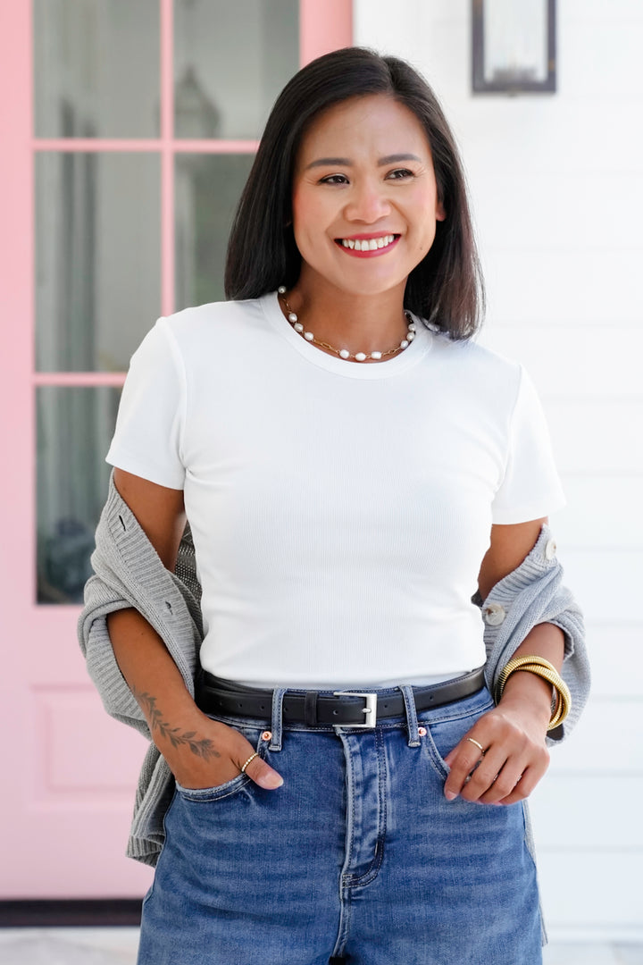 Ribbed Knit Short Sleeve Round Neck Top