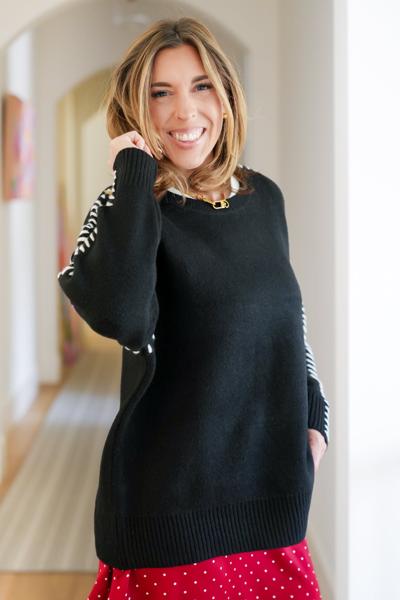 Plus/Reg Long Sleeve Round Neck Sweater with Blanket Stitch Accents