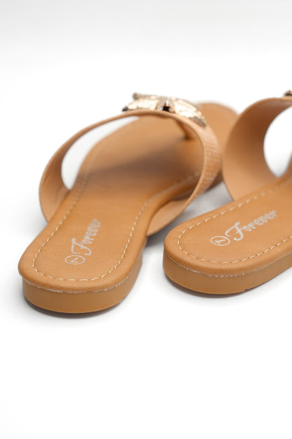 Woven Raffia Starfish Accent Thong Sandal