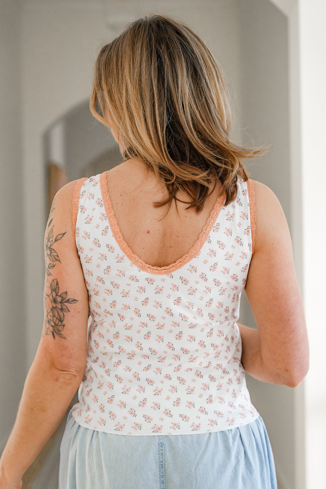 POL Floral Print Sleeveless V Neck Tank Top