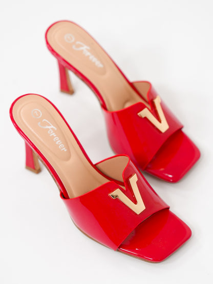 Patent Leather V-Accent Sandal - Freckled Poppy