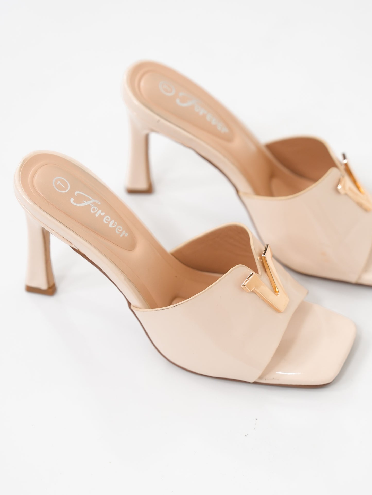 Patent Leather V-Accent Sandal - Freckled Poppy