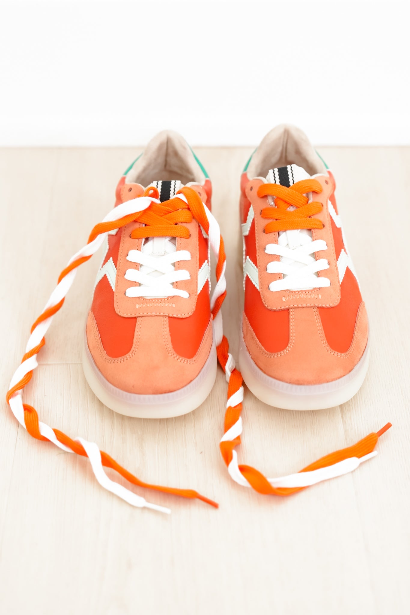 Shu Shop Starry Retro Low Top Sneaker