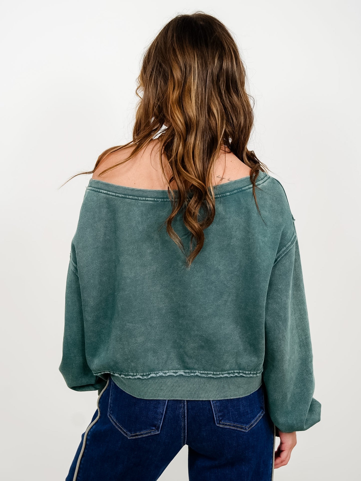 Raw Edge Acid Wash Off Shoulder Sweatshirt - Freckled Poppy