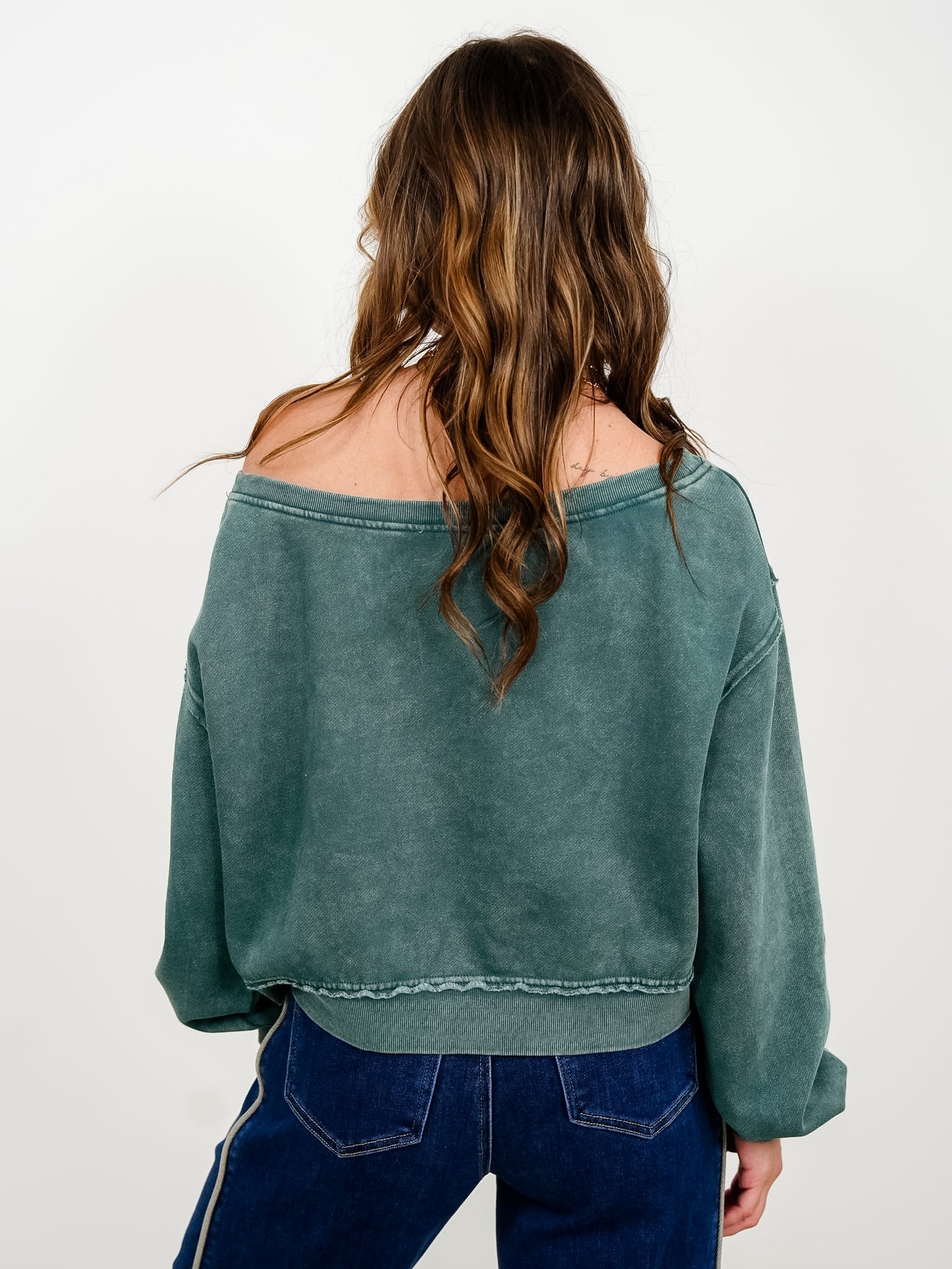 Raw Edge Acid Wash Off Shoulder Sweatshirt - Freckled Poppy
