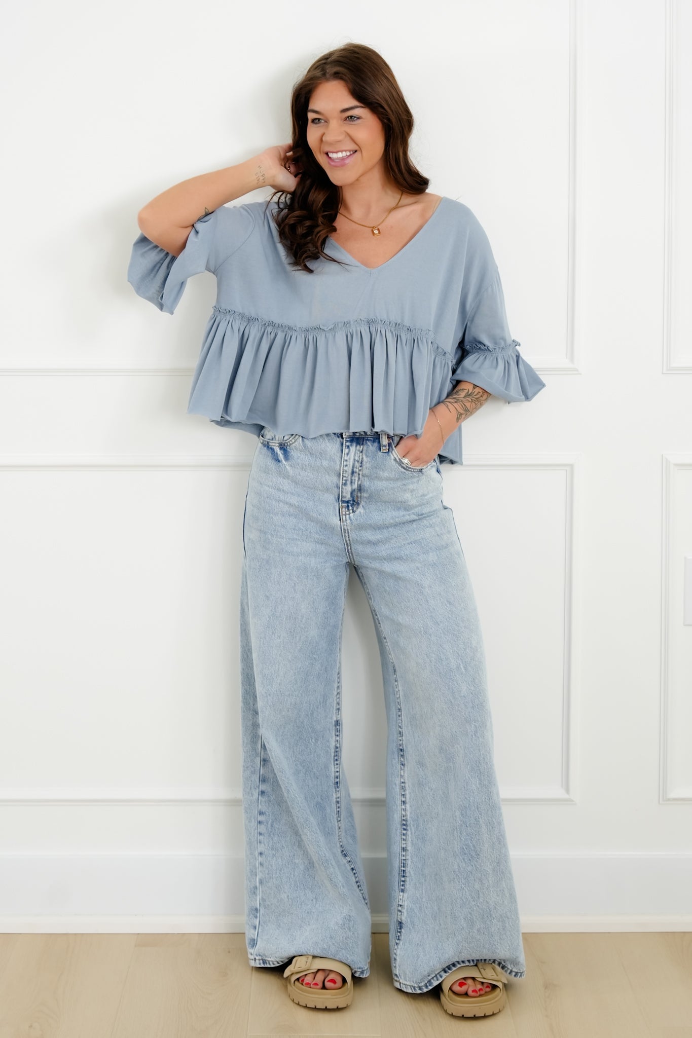 Short Sleeve V Neck Ruffle Crop Top