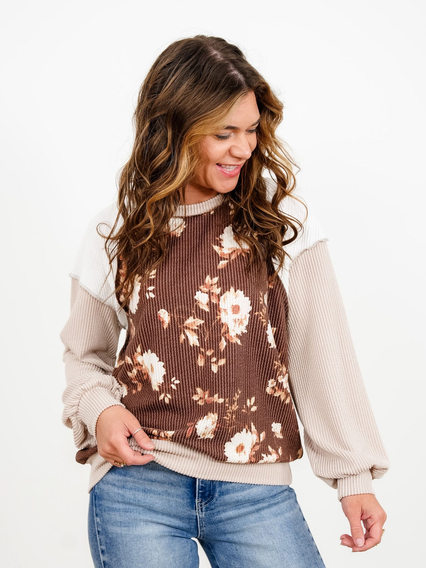 Plus/Reg Floral Body Print And Color Block Sleeves Rib Knit Sweatshirt