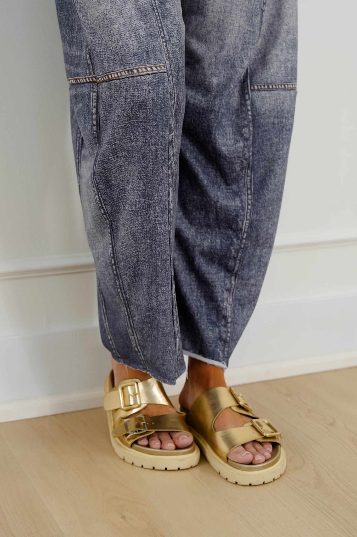 Plus/Reg Acid Wash Print Elastic Waist Barrel Pants