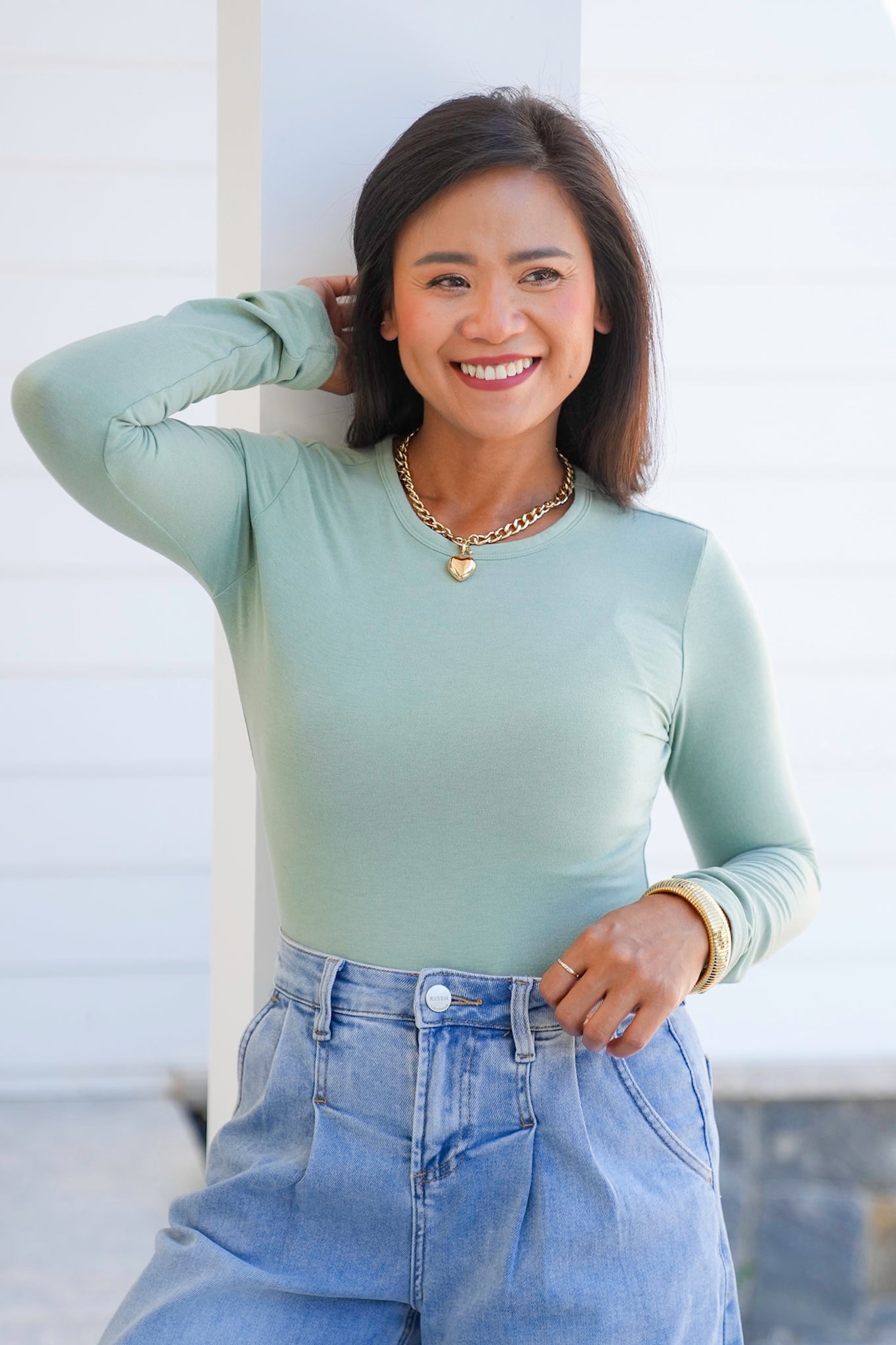 Door Buster! Basic Long Sleeve Crew Neck Top