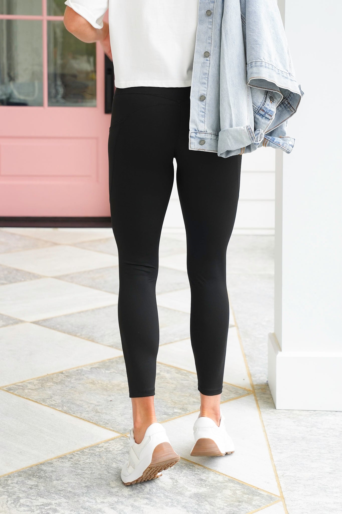 Plus/Reg Black High Waist Activewear Leggings with Pockets