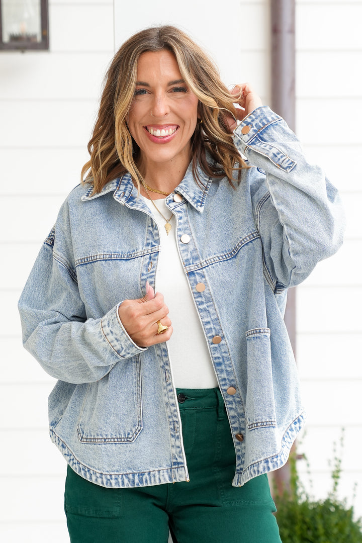 Light Wash Long Sleeve Double Pocket Jacket